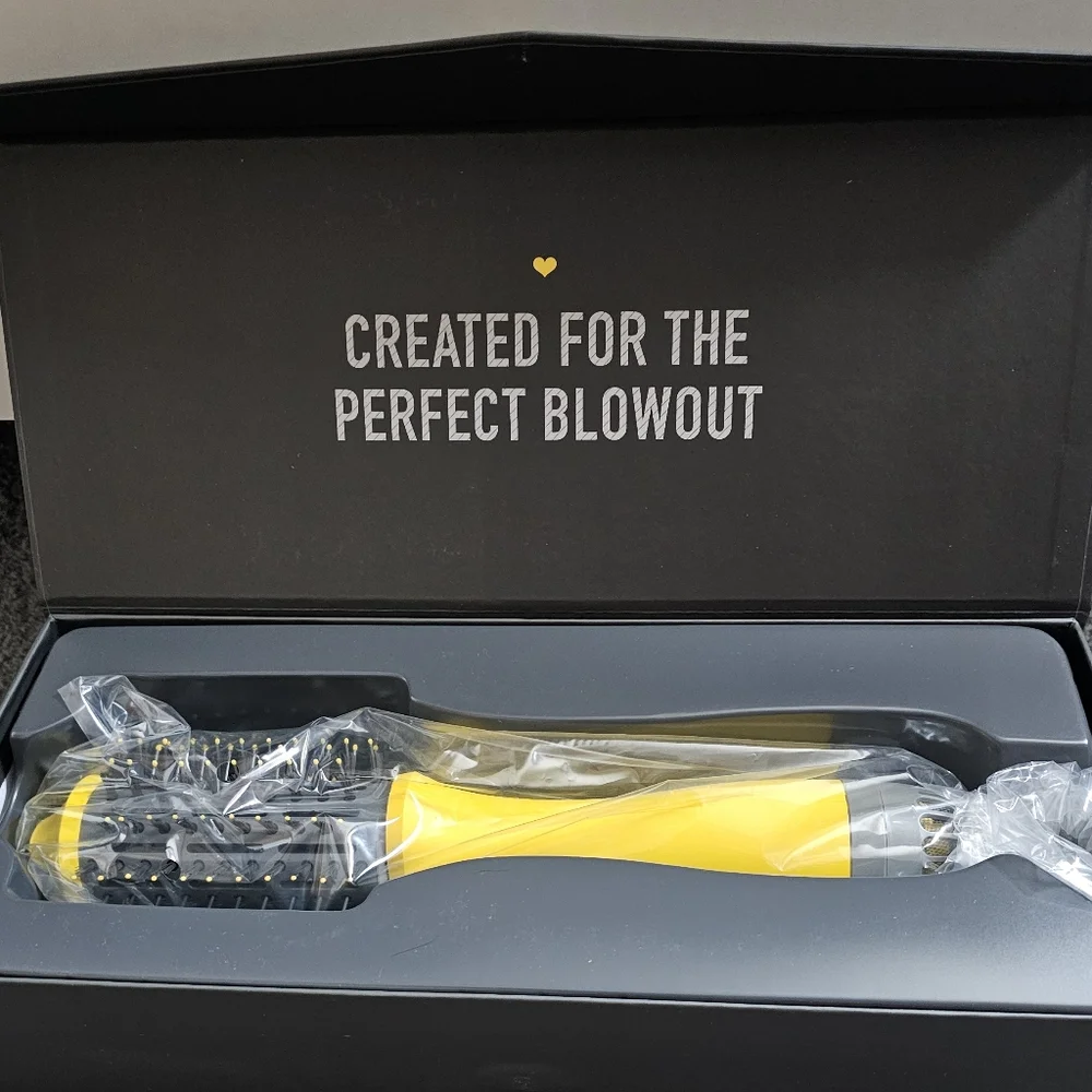 Drybar THE SINGLE SHOT ROUND BLOW-DRYER BRUSH 2.25 inch Barrel New